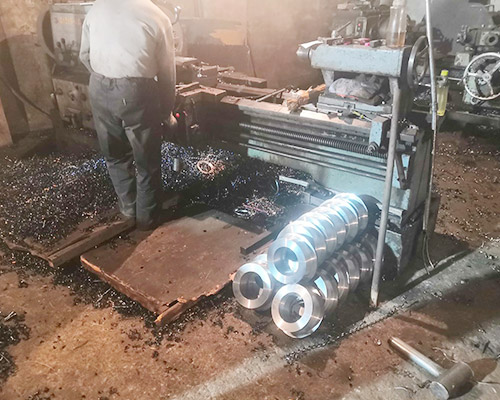 定襄億欣源公司給您講講，鍛件表面的加熱方法有什么？